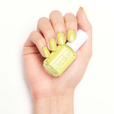 ayay-smalto-per-unghie-mani-e-piedi-youre-scent-sational-giallo-pastello-2