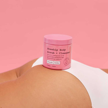 Scrub e Detergente Corpo alla Rosa Canina - Frank Body