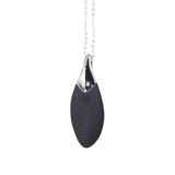 ayay-liberty-collana-vibrante-foglia-nera-3