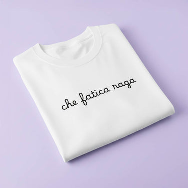 T-shirt con ricamo "Che fatica raga"