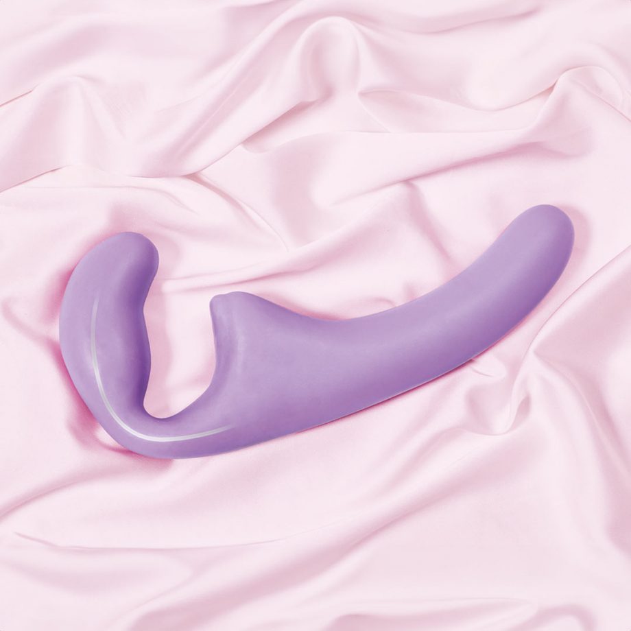 Natural Sensation - Strap on flessibile con stimolazione del clitoride | Viola - Ayay 3